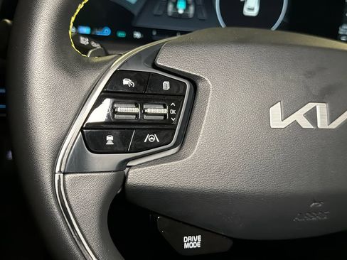 Certified 2023 Kia EV6 GT AWD/4WD image 31