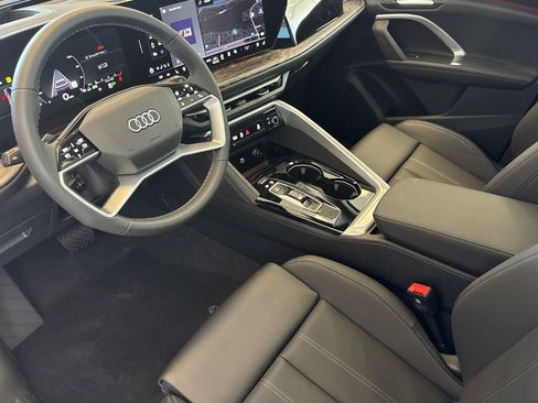 New 2025 Audi Q5 2.0T Premium Plus image 7