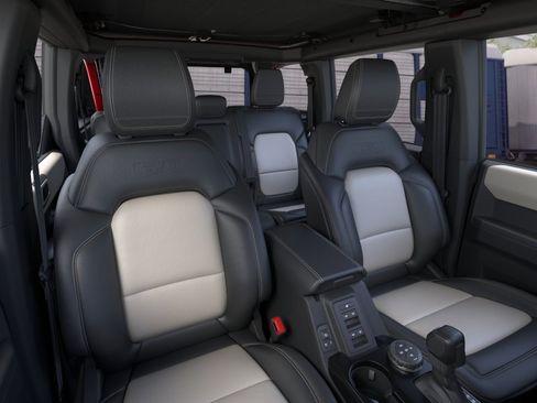 New 2026 Ford Bronco Outer Banks AWD/4WD image 11