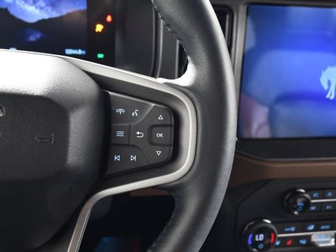 Used 2024 Ford Bronco Outer Banks AWD/4WD image 29