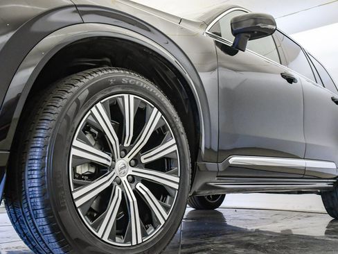 Certified 2025 Volvo XC90 B6 Ultra image 10