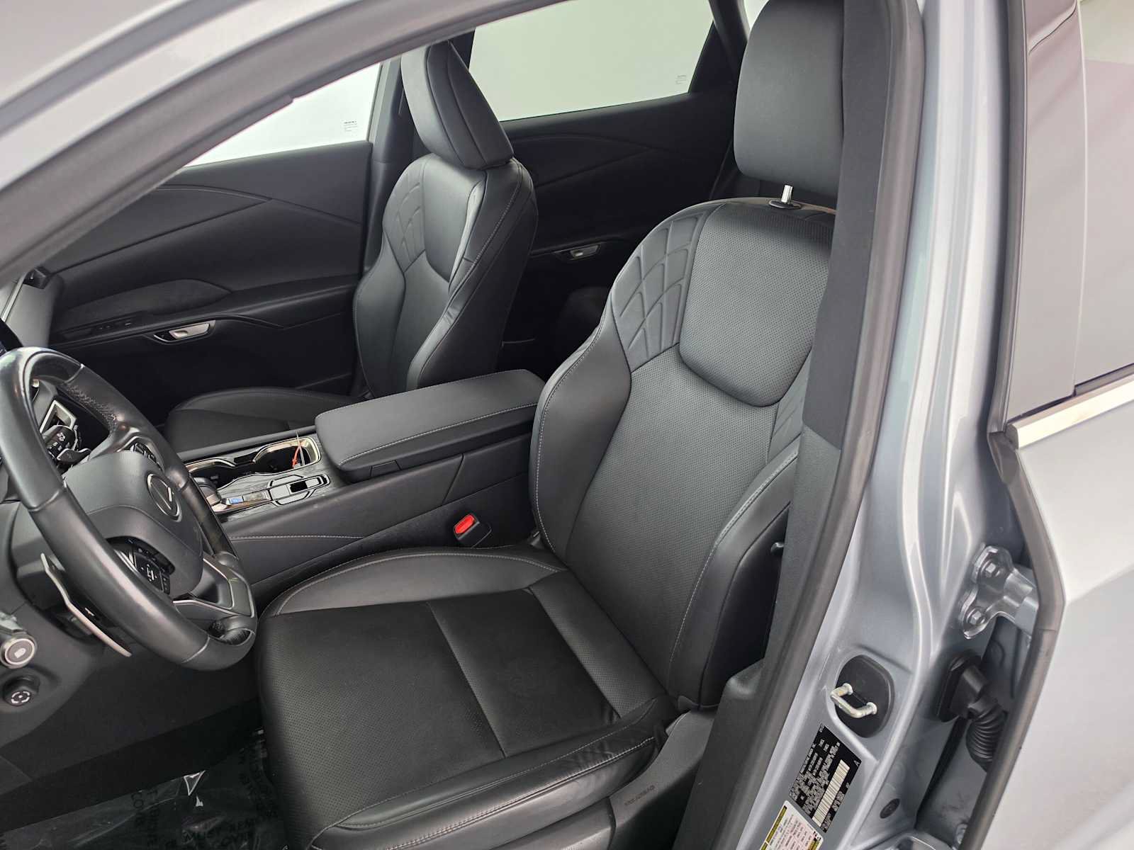 Used 2023 Lexus RX 350 Premium w/ Accessory Package (Z1) FWD image 21