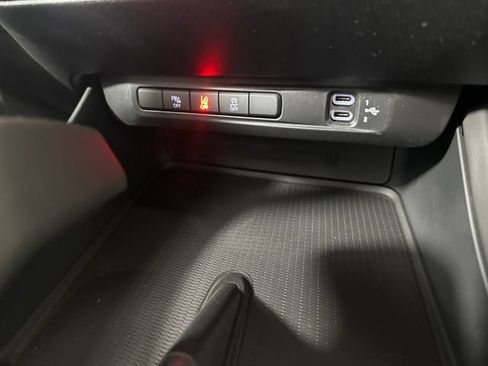 Used 2025 Dodge Charger R/T w/ Quick Order Package 25M R/T image 19