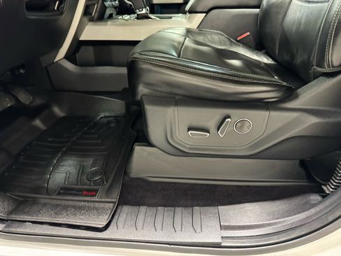 Used 2016 Ford F150 Lariat image 22