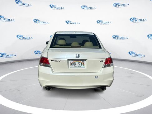 Used 2010 Honda Accord EX-L image 4