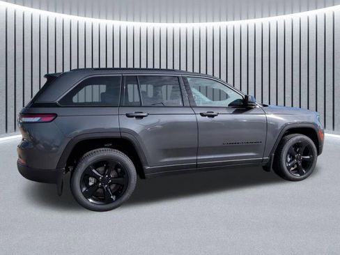 New 2026 Jeep Grand Cherokee Limited image 6