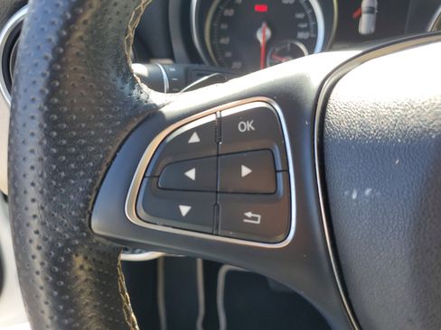 Used 2019 Mercedes-Benz GLA 250 image 17