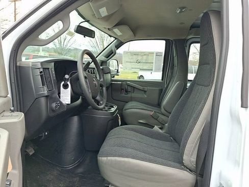 New 2026 GMC Savana 3500 Extended w/ Driver Convenience Package image 8