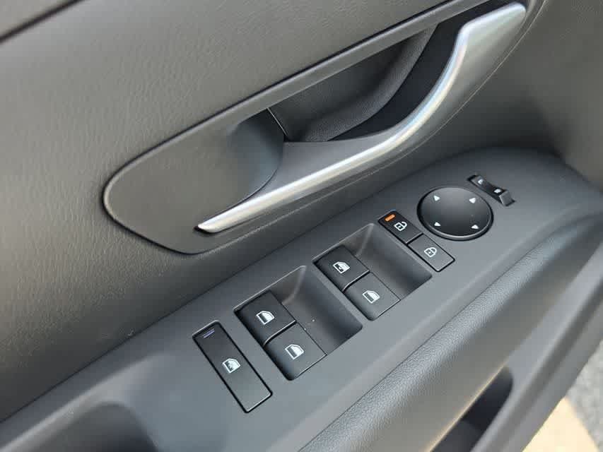 New 2026 Hyundai Tucson SE FWD image 17