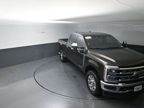Certified 2025 Ford F250 Lariat w/ Lariat Ultimate Package AWD/4WD image 26