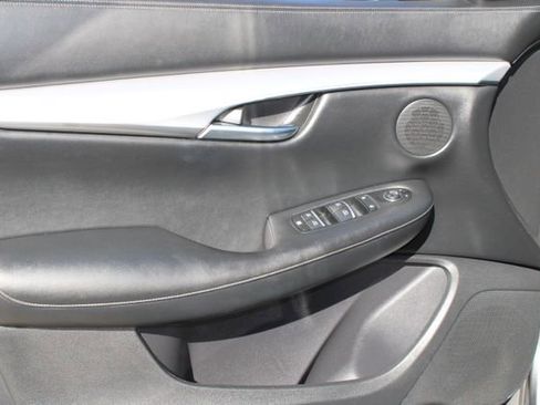 Used 2021 INFINITI QX50 Luxe w/ Appearance Package image 10