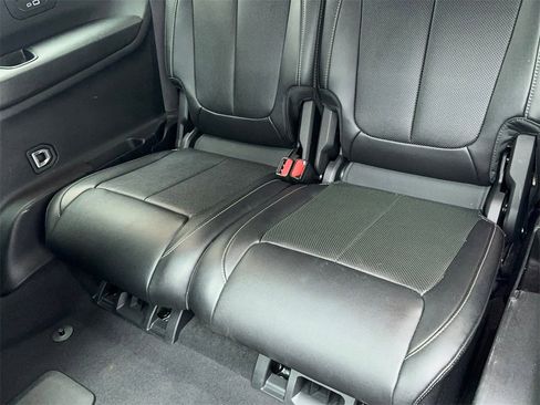 Used 2024 Jeep Grand Cherokee L Limited w/ Luxury Tech Group II image 53