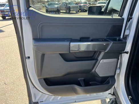 Used 2022 Ford F150 XLT w/ Equipment Group 302A High AWD/4WD image 12