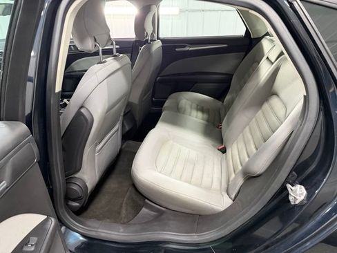 Used 2014 Ford Fusion S FWD image 10