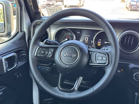 Used 2023 Jeep Wrangler Unlimited w/ 8.4" Radio Group AWD/4WD image 25