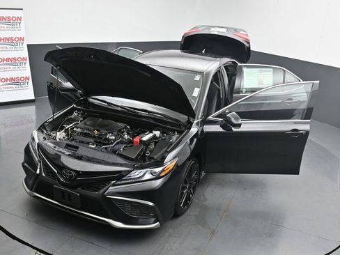 Used 2023 Toyota Camry XSE FWD image 46