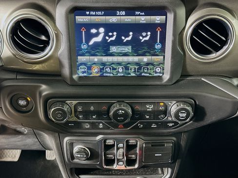 Used 2023 Jeep Wrangler Unlimited Sahara w/ Safety Group AWD/4WD image 24