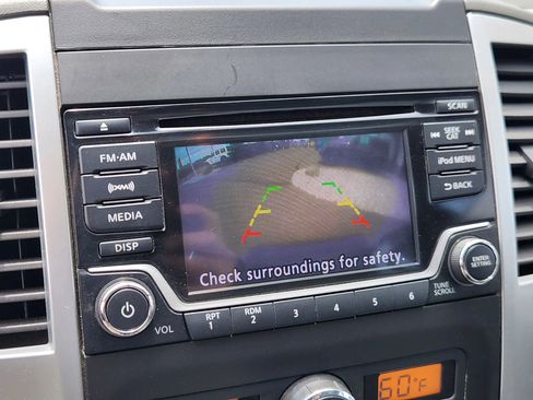 Used 2018 Nissan Frontier SV w/ Value Truck Package AWD/4WD image 32