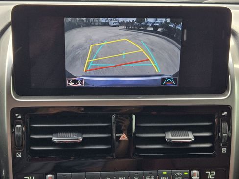 Used 2023 Lexus GX 460 Premium w/ Premium Plus Package image 17