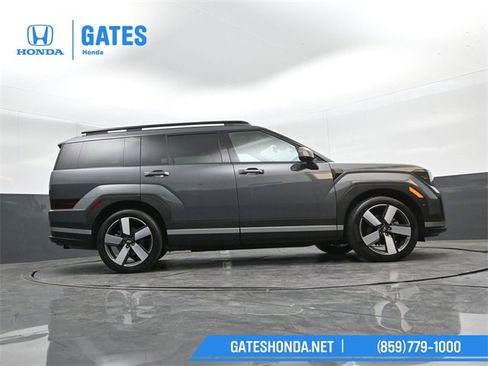 Used 2024 Hyundai Santa Fe Limited image 33