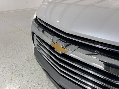 Used 2025 Chevrolet Blazer Premier w/ Driver Confidence II Package image 61