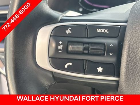 Used 2024 Kia Sportage EX FWD image 24