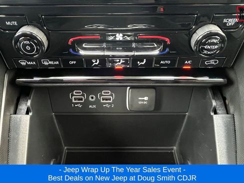 New 2025 Jeep Grand Cherokee Laredo w/ Trailer Tow Package image 17