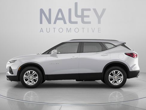 Used 2019 Chevrolet Blazer LT w/ Sun and Wheels Package FWD image 2