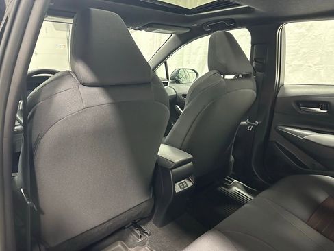Used 2025 Toyota Corolla SE w/ SE Premium Package image 47