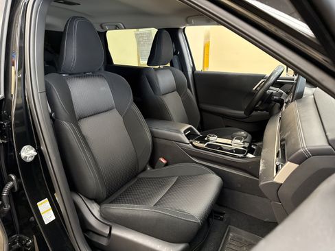 Used 2026 Mitsubishi Outlander ES FWD image 14