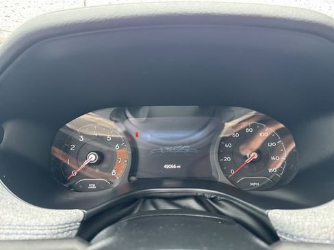 Used 2024 Jeep Compass Latitude image 27