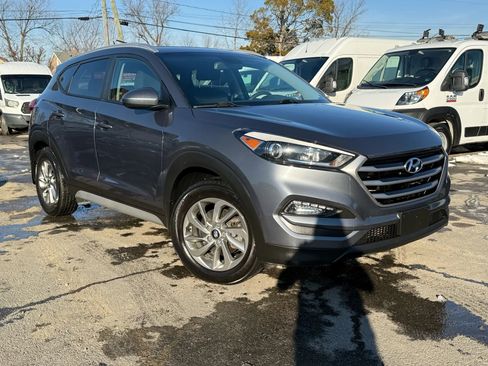 Used 2017 Hyundai Tucson SE image 7
