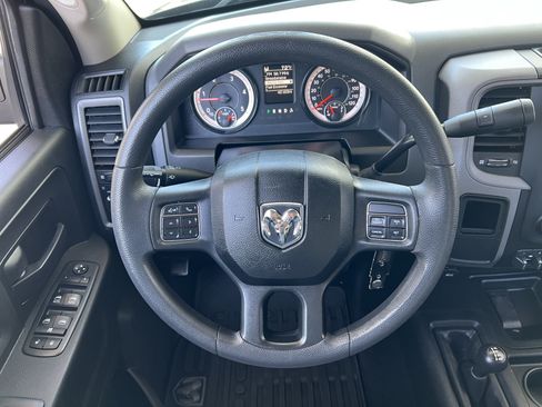 Used 2018 RAM 2500 Tradesman w/ Chrome Appearance Group AWD/4WD image 23