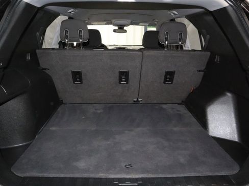 Used 2020 Chevrolet Equinox LS image 17