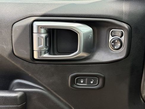 Used 2025 Jeep Wrangler Unlimited Rubicon 4xe w/ Convenience Group image 24