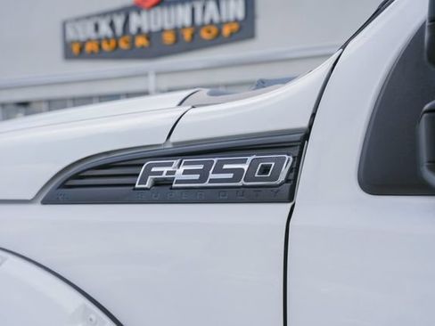 Used 2015 Ford F350 XL w/ Power Equipment Group AWD/4WD image 17