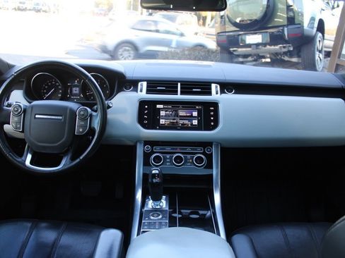 Used 2016 Land Rover Range Rover Sport HSE image 34
