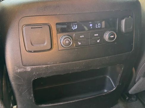 Used 2018 Chevrolet Tahoe Premier image 19