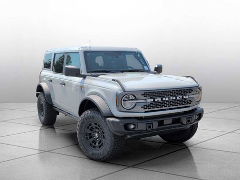 New 2026 Ford Bronco Badlands AWD/4WD image 12