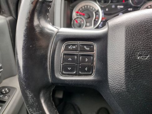 Used 2019 RAM 1500 Classic SLT w/ SLT Plus D←cor Group AWD/4WD image 20