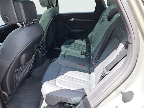 Certified 2023 Audi Q5 2.0T Premium w/ Convenience Package AWD/4WD image 35