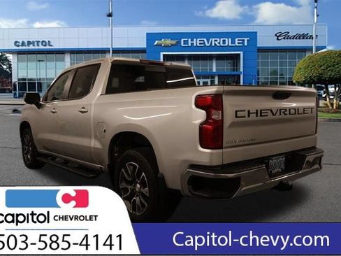Used 2022 Chevrolet Silverado 1500 LT w/ All Star Edition Plus AWD/4WD image 6