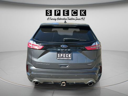 Used 2022 Ford Edge Titanium w/ Equipment Group 301A AWD/4WD image 4