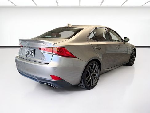 Used 2019 Lexus IS 300 F Sport w/ F Sport Package RWD image 4