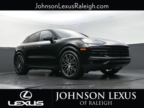 Used 2024 Porsche Cayenne Coupe AWD/4WD image 15