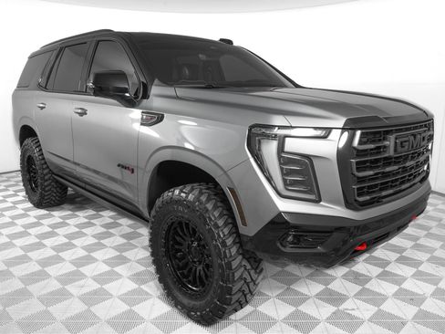 Used 2025 GMC Yukon AT4 Ultimate w/ LPO, Floor Liner Package image 4