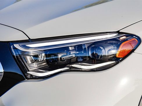 New 2026 Mercedes-Benz E 450 4MATIC All-Terrain Wagon image 7