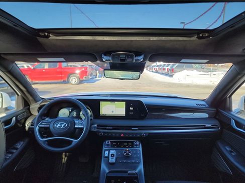 Used 2025 Hyundai Palisade Calligraphy image 29