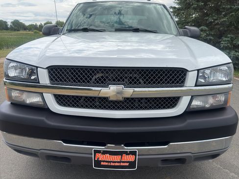 Used 2004 Chevrolet Silverado 2500 LS w/ Skid Plate Package AWD/4WD image 25