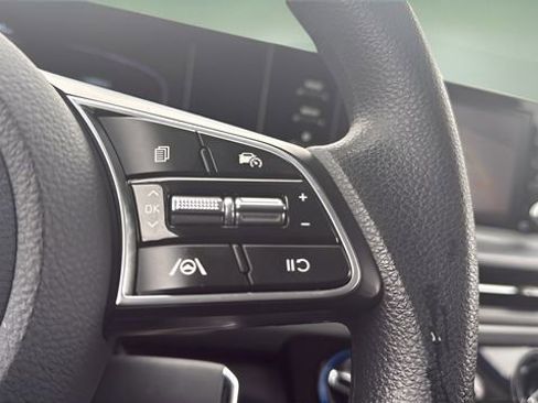 Used 2024 Kia Seltos LX image 28